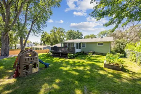 3224 Hillsboro Avenue N New Hope MN 55427