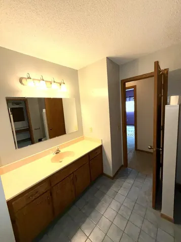 2635 Guthrie Avenue N Oakdale MN 55128