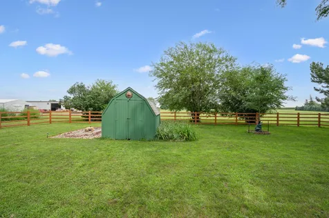 211 Kelser Street Welcome MN 56181