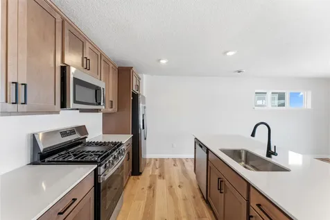 1216 Edge Circle Jordan MN 55352