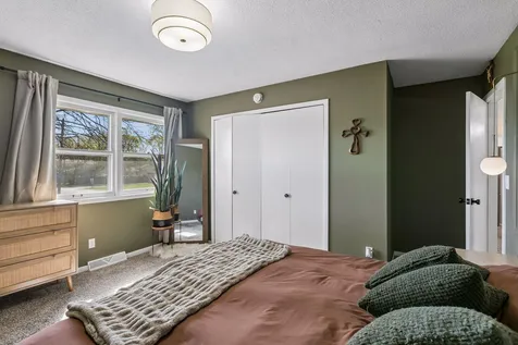 4501 Oregon Avenue N New Hope MN 55428