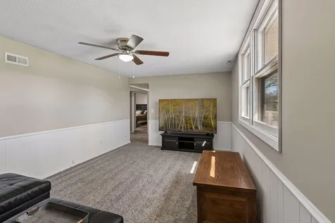 4501 Oregon Avenue N New Hope MN 55428