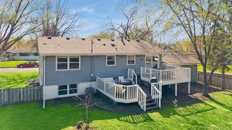 4501 Oregon Avenue N New Hope MN 55428
