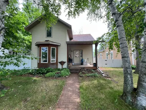 614 N 8th Street Brainerd MN 56401
