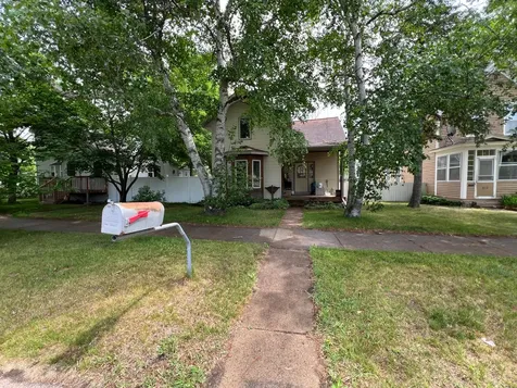 614 N 8th Street Brainerd MN 56401
