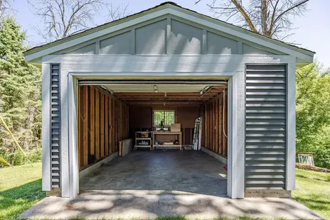 6332 Oak Knoll Plaza Woodbury MN 55125