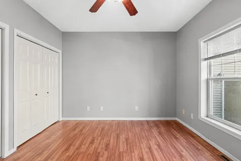2917 Hemingway Drive Chaska MN 55318