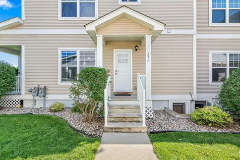 2917 Hemingway Drive Chaska MN 55318