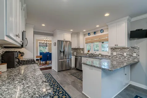 809 Spruce Place Saint Peter MN 56082