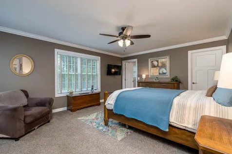 809 Spruce Place Saint Peter MN 56082