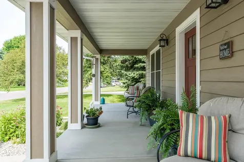 809 Spruce Place Saint Peter MN 56082
