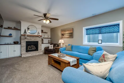809 Spruce Place Saint Peter MN 56082