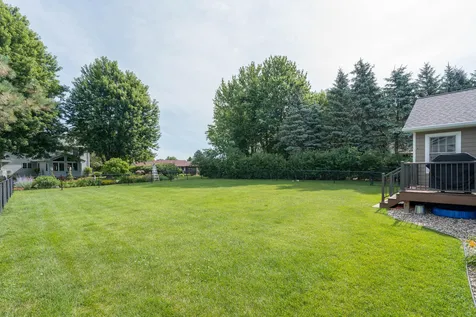 809 Spruce Place Saint Peter MN 56082