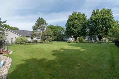 809 Spruce Place Saint Peter MN 56082