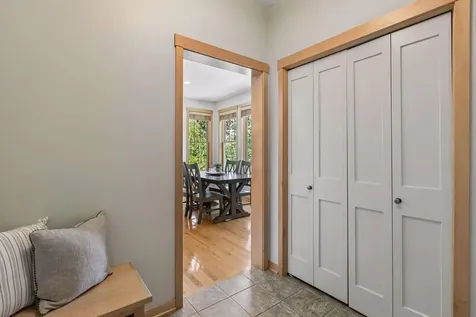 11281 Stonemill Farms Curve Woodbury MN 55129