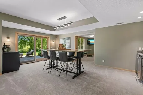 11281 Stonemill Farms Curve Woodbury MN 55129