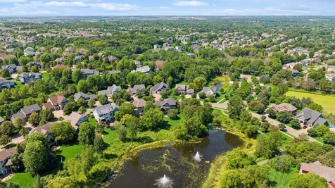 11281 Stonemill Farms Curve Woodbury MN 55129