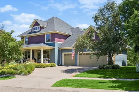 11281 Stonemill Farms Curve Woodbury MN 55129