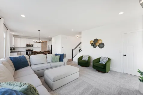 3927 Founders Path Chaska MN 55318