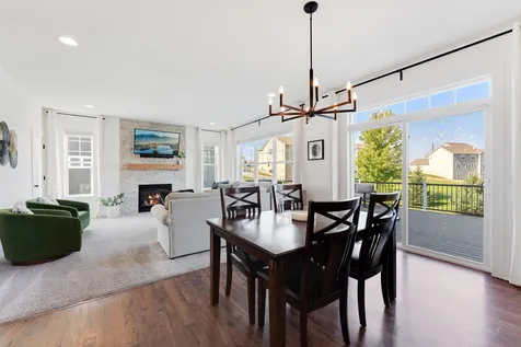 3927 Founders Path Chaska MN 55318