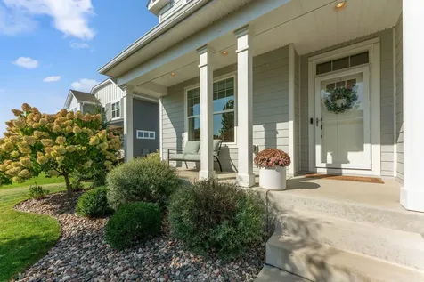 3927 Founders Path Chaska MN 55318