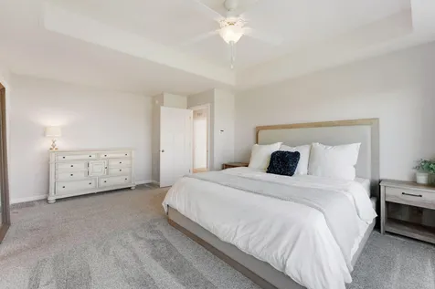 3927 Founders Path Chaska MN 55318