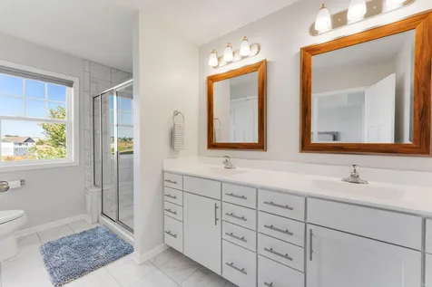 3927 Founders Path Chaska MN 55318