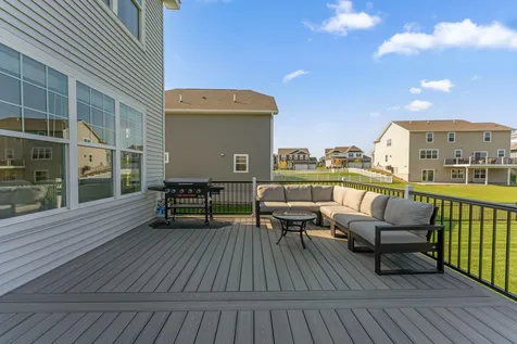 3927 Founders Path Chaska MN 55318