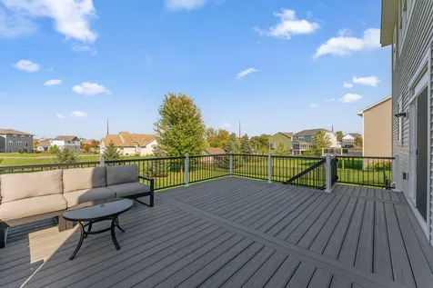 3927 Founders Path Chaska MN 55318