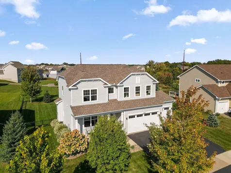 3927 Founders Path Chaska MN 55318