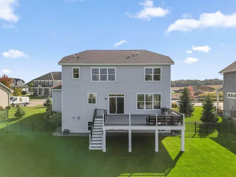 3927 Founders Path Chaska MN 55318