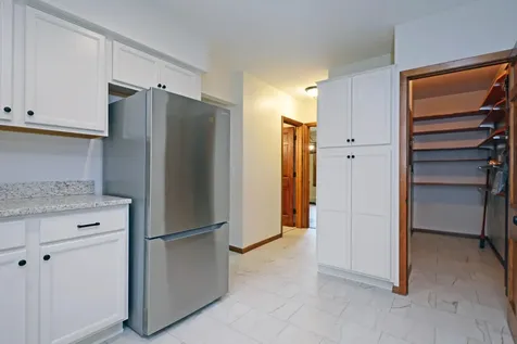 6448 Glenwood Avenue Golden Valley MN 55427