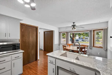 12912 18th Avenue S Burnsville MN 55337