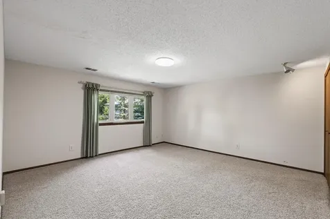12912 18th Avenue S Burnsville MN 55337