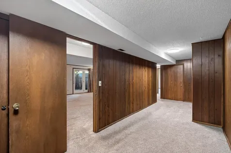 12912 18th Avenue S Burnsville MN 55337