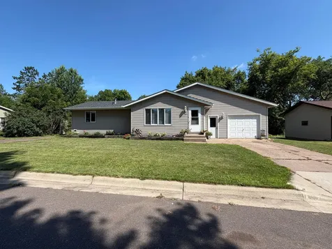 418 1st Street Sandstone MN 55072
