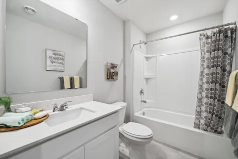 1708 Denali Drive Shakopee MN 55379