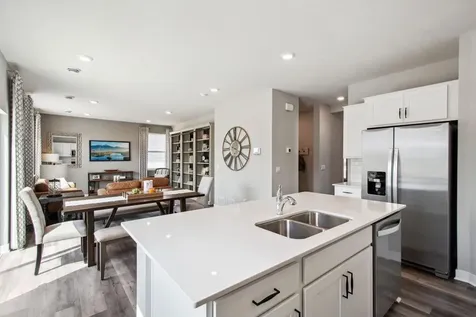 1708 Denali Drive Shakopee MN 55379