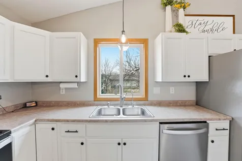 119 Mc Farlane Street NW Alexandria MN 56308