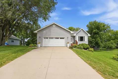 119 Mc Farlane Street NW Alexandria MN 56308