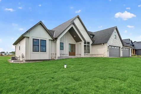 4624 166th Avenue NW Andover MN 55304