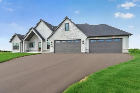 4624 166th Avenue NW Andover MN 55304
