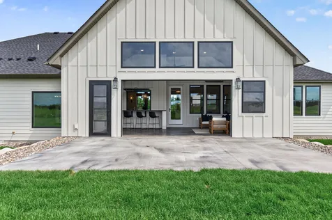 4624 166th Avenue NW Andover MN 55304