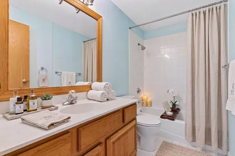 168 6th Street E Saint Paul MN 55101