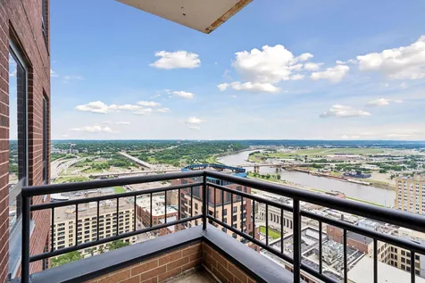 168 6th Street E Saint Paul MN 55101