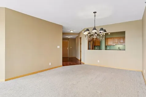 168 6th Street E Saint Paul MN 55101