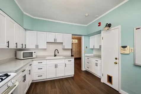 835 3rd Street E Saint Paul MN 55106