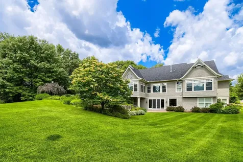 9520 Whistling Valley Trail Lake Elmo MN 55042