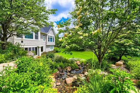 9520 Whistling Valley Trail Lake Elmo MN 55042