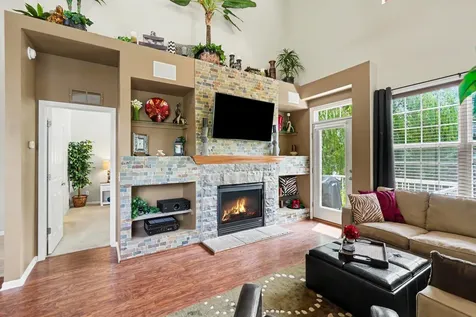 18085 Kindred Court Lakeville MN 55044
